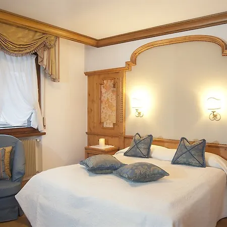 Parkhotel Ladinia Hotel 4*