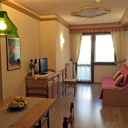 Hotel Parkhotel Ladinia 4*