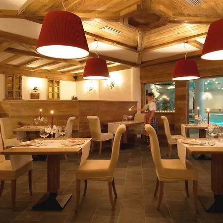 Parkhotel Ladinia 4*